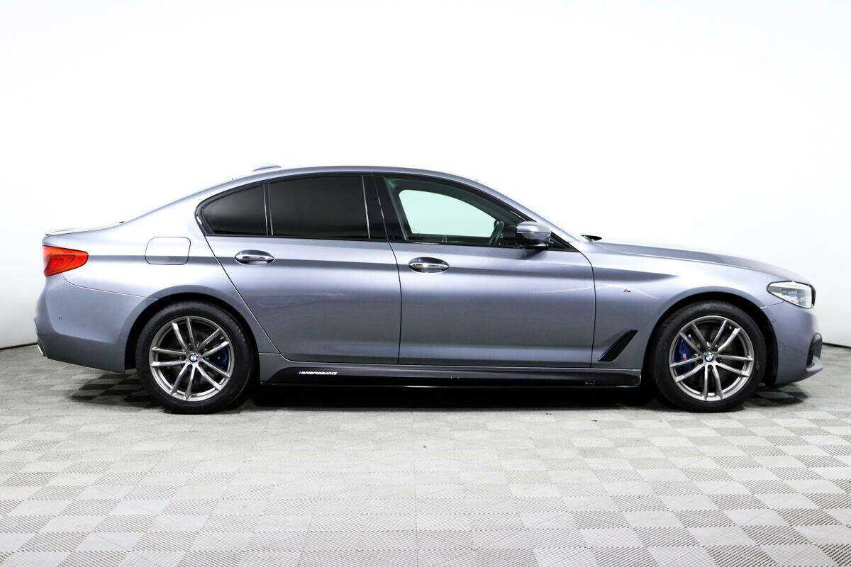 BMW 5 серии 540i xDrive, 2017 Фото №4