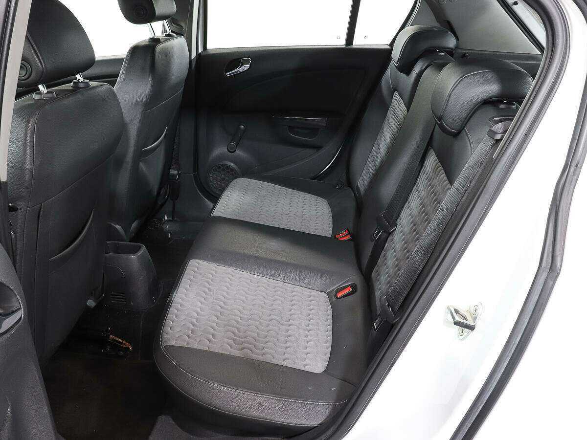 Opel Corsa, 2011 Фото №10