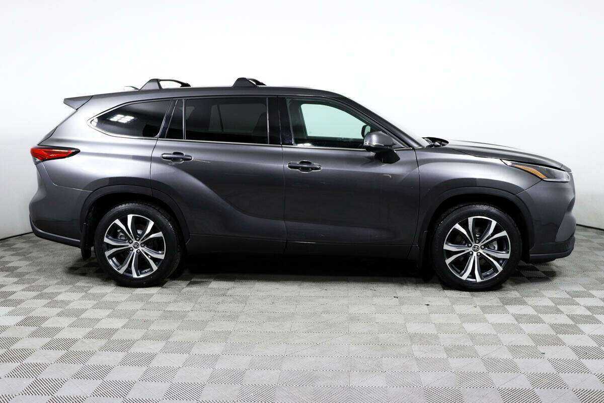 Toyota Highlander, 2021 - 52 611 км. | Фото №4