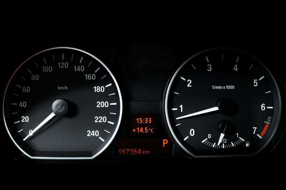 BMW 1 серии 120i, 2009 Фото №10