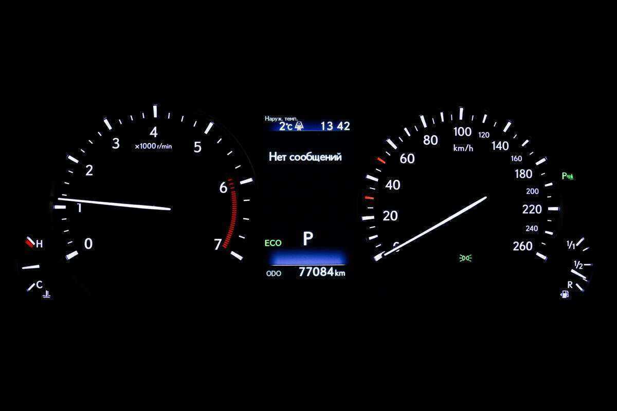 Lexus RX 200t, 2016 Фото №10