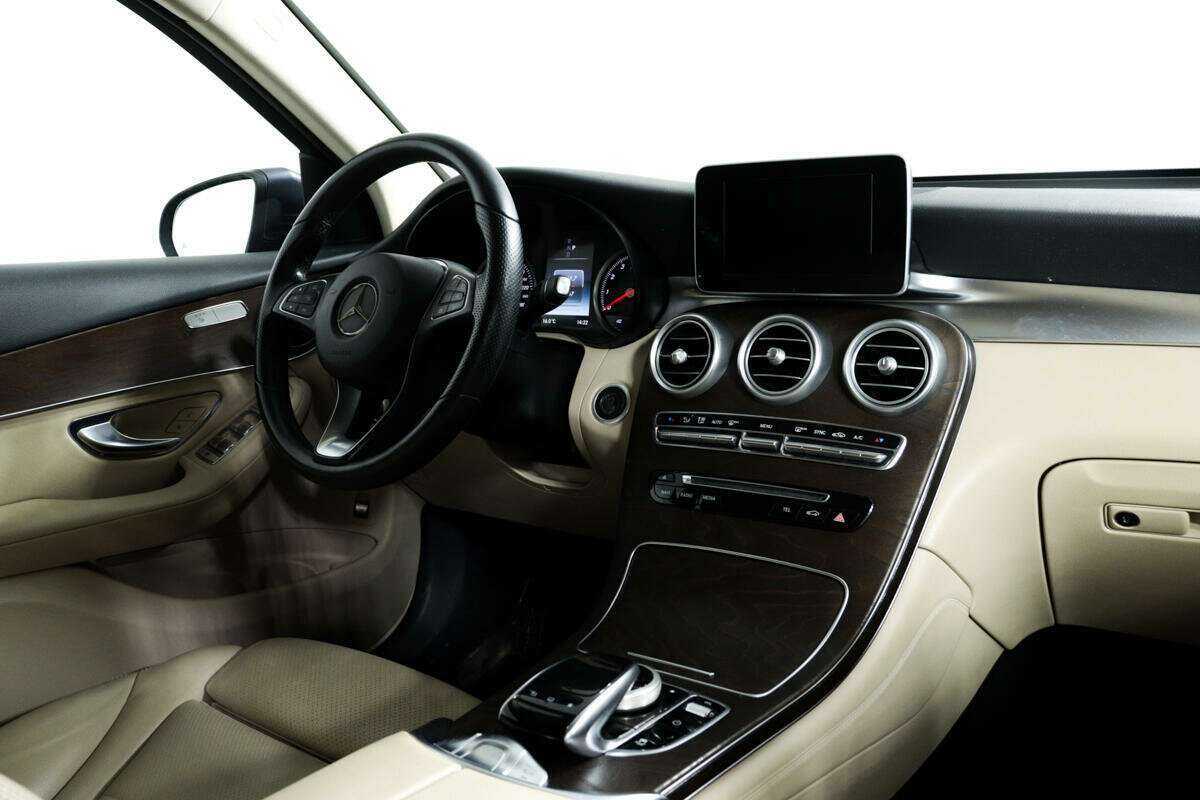 Mercedes-Benz GLC 250, 2015 Фото №9