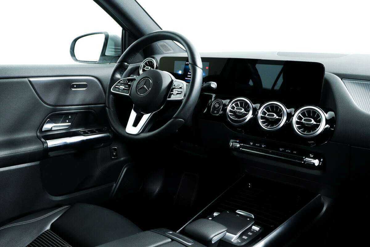 Mercedes-Benz GLA 200, 2020 Фото №9