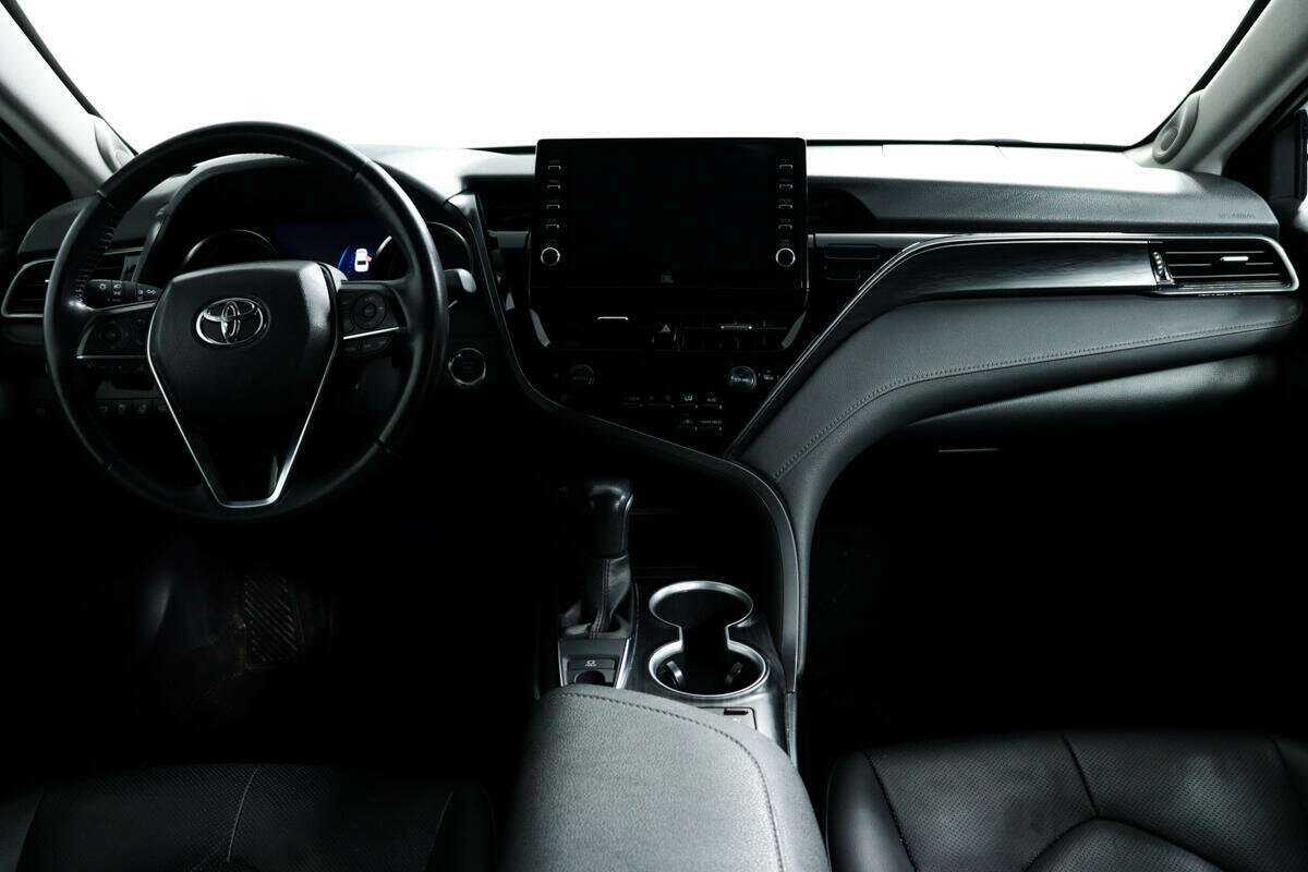 Toyota Camry, 2021 Фото №11