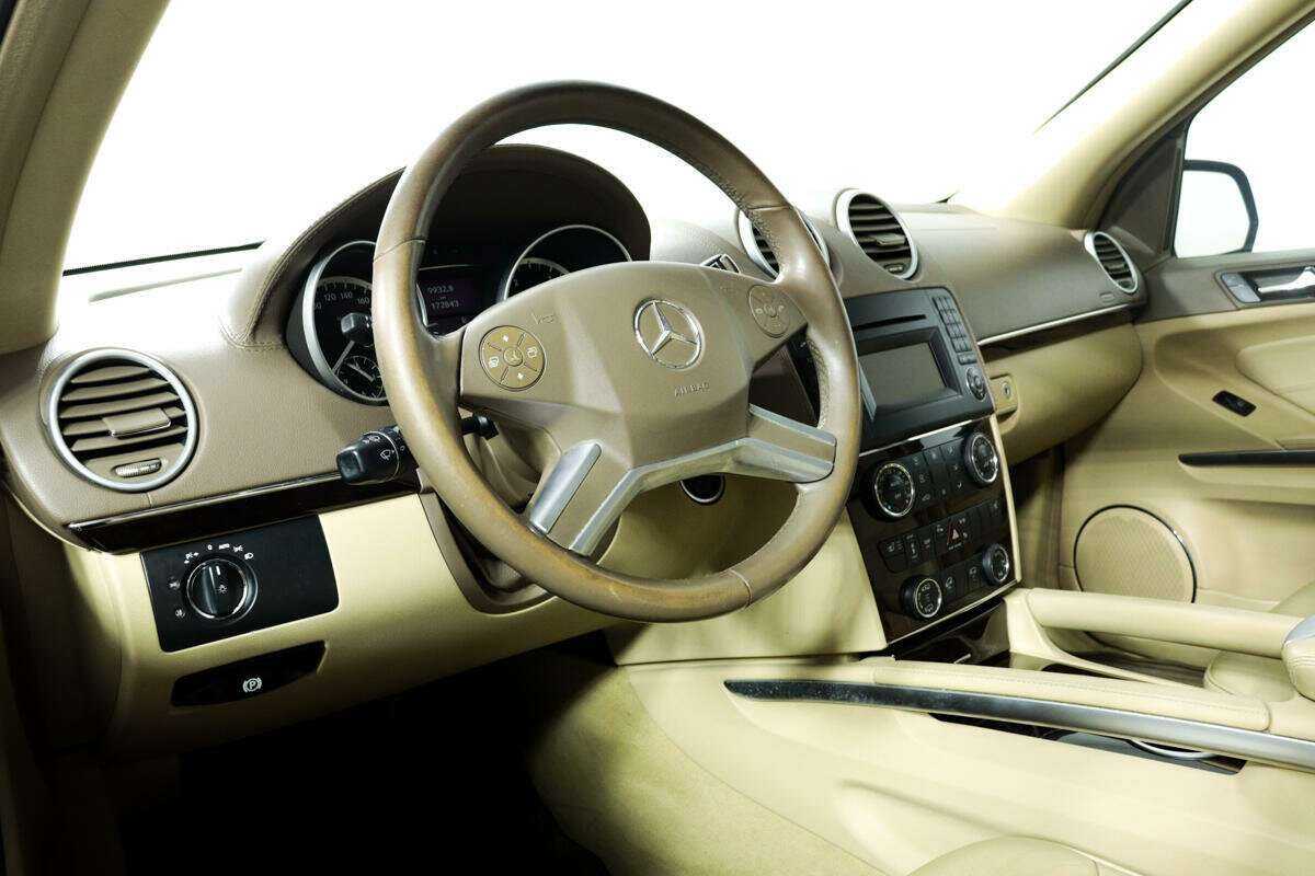 Mercedes-Benz GL-Класс 350, 2009 Фото №13
