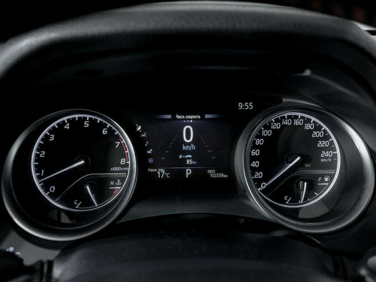 Toyota Camry, 2021 Фото №10