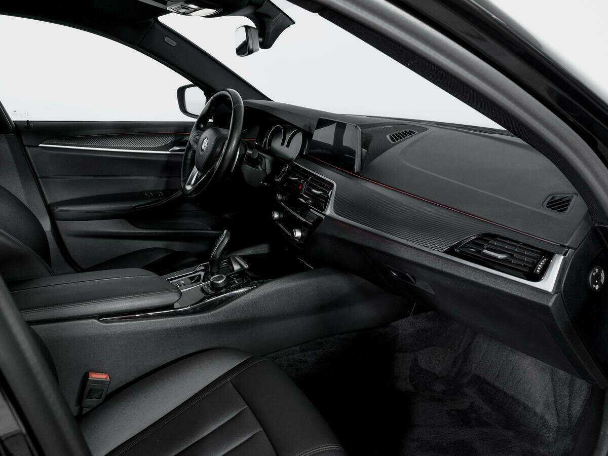 BMW 5 серии 520d xDrive, 2019 - 79 669 км. | Фото №8