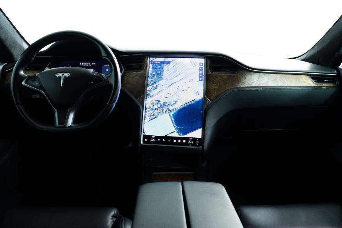 Tesla Model S Long Range Plus, 2020 Фото №11