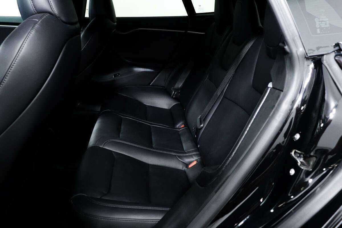 Tesla Model S Long Range Plus, 2020 Фото №12