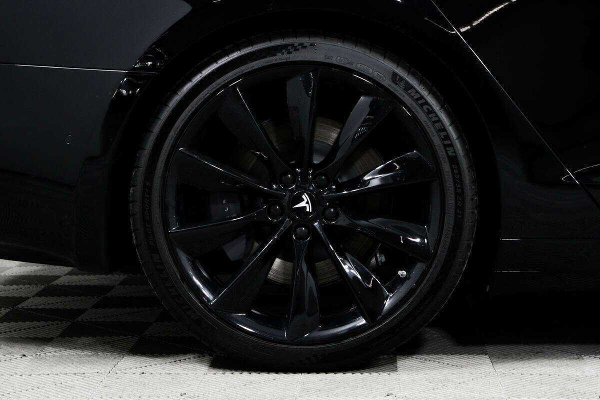 Tesla Model S Long Range Plus, 2020 Фото №14