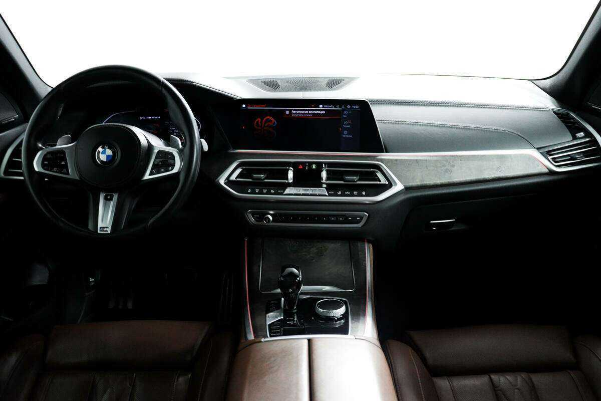 BMW X5 M50d, 2020 Фото №11