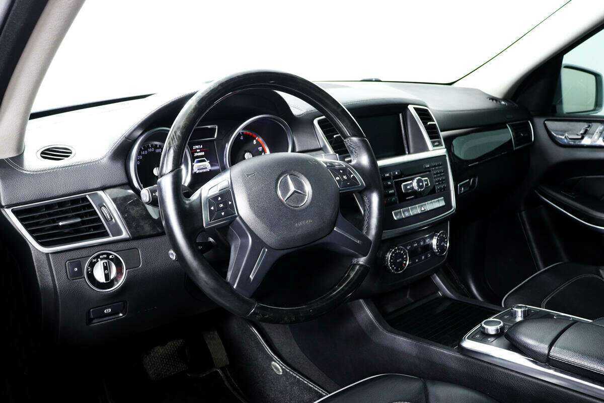 Mercedes-Benz GL-Класс 350 CDI BlueTEC, 2013 Фото №12