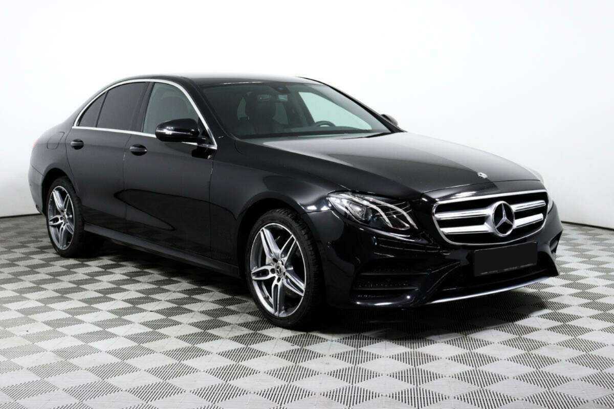 Mercedes-Benz E-Класс 220 d, 2019 - 91 770 км. | Фото №3