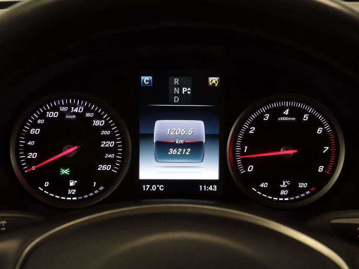 Mercedes-Benz GLC 250, 2015 Фото №20