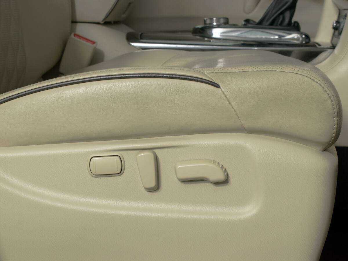 Infiniti QX80, 2018 Фото №18