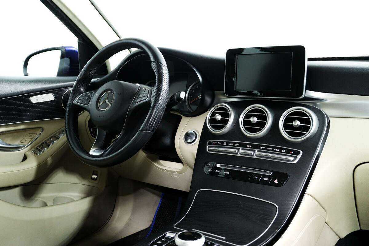 Mercedes-Benz GLC 250, 2018 Фото №9