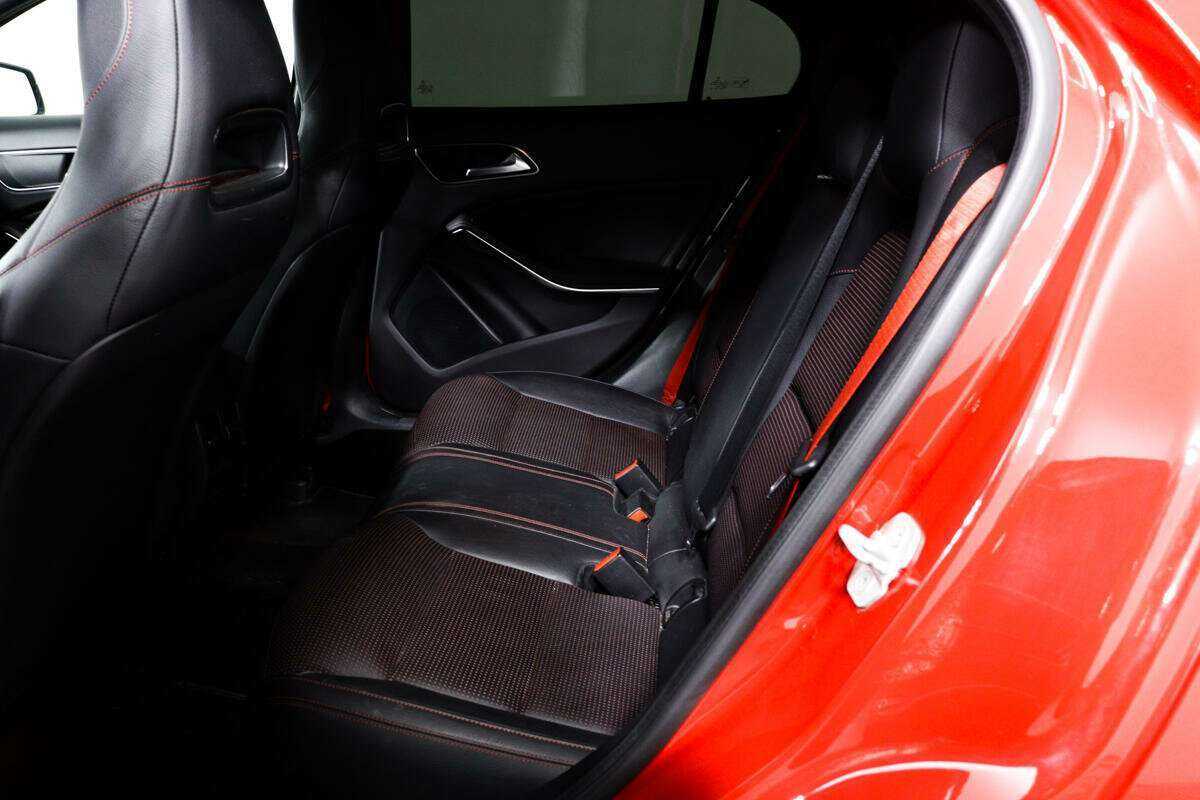 Mercedes-Benz GLA AMG 45 AMG, 2015 Фото №12