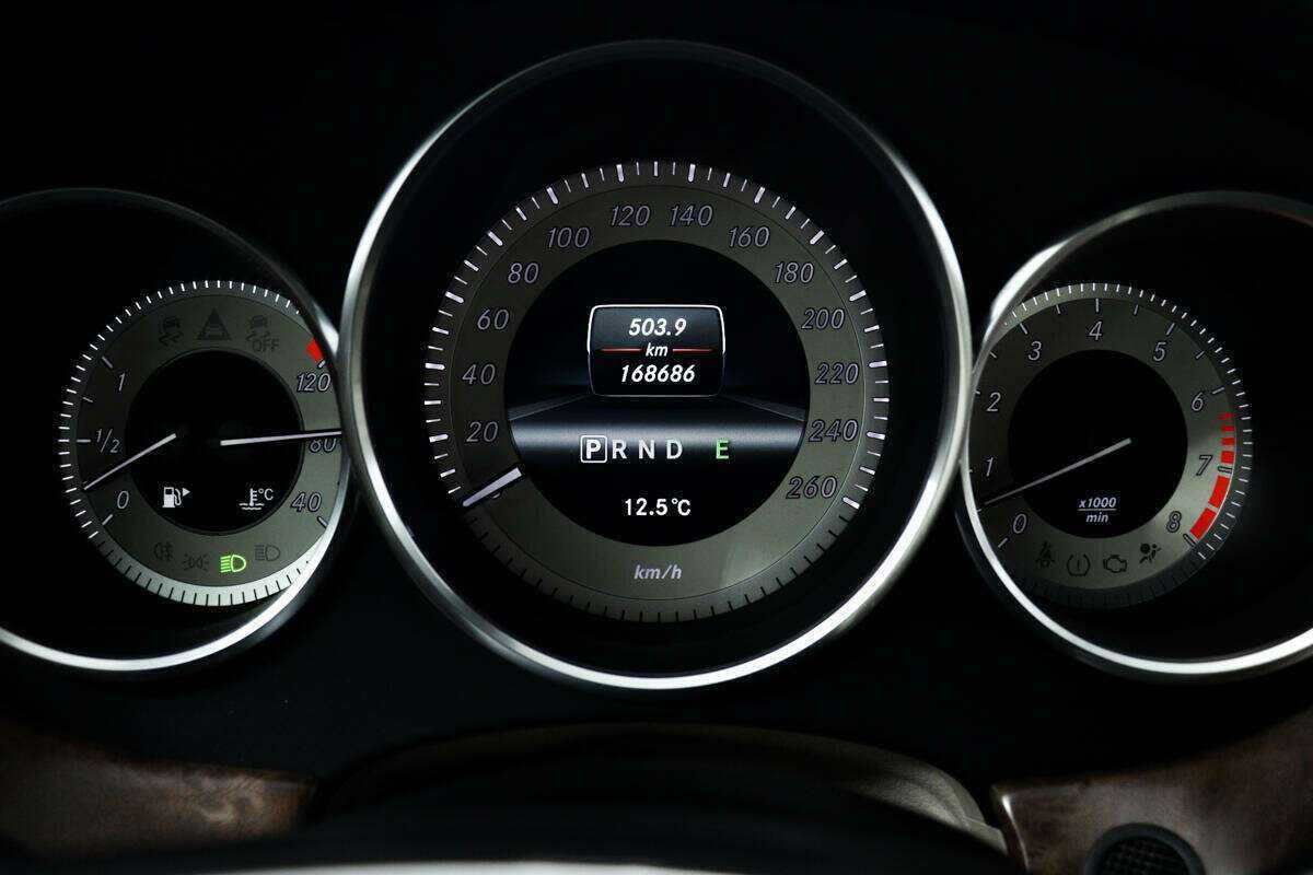 Mercedes-Benz CLS 500, 2013 Фото №10