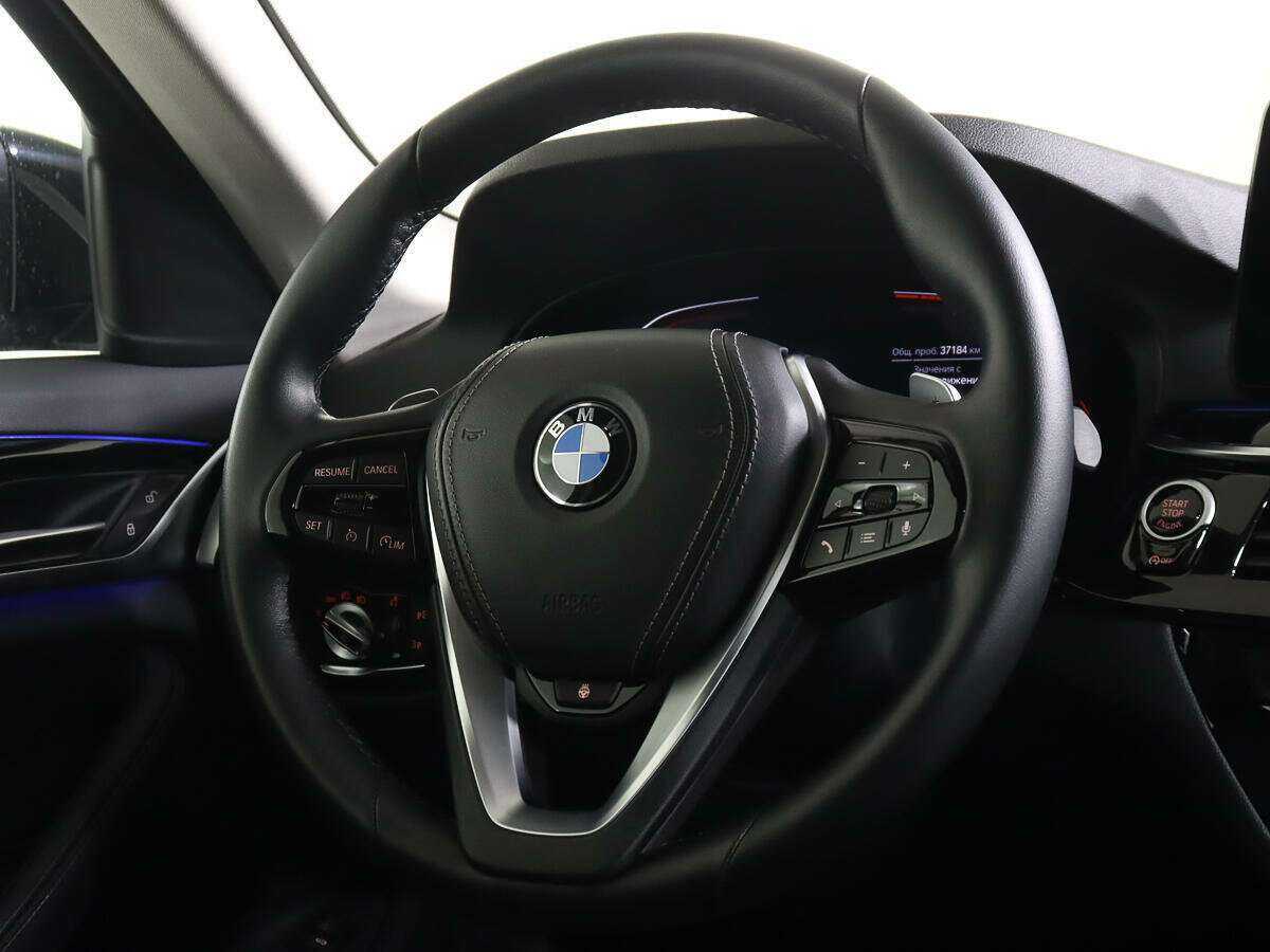 BMW 5 серии 520d xDrive, 2021 Фото №14
