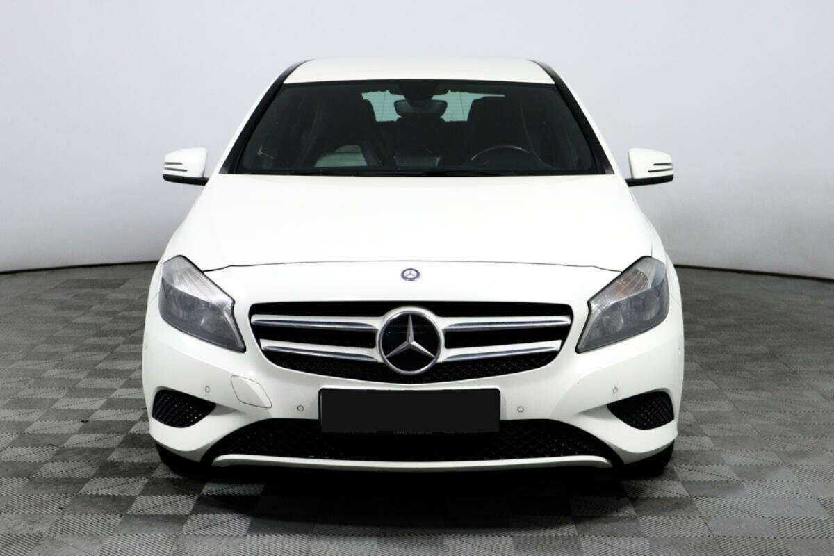 Mercedes-Benz A-Класс 180, 2013 - 138 350 км. | Фото №2