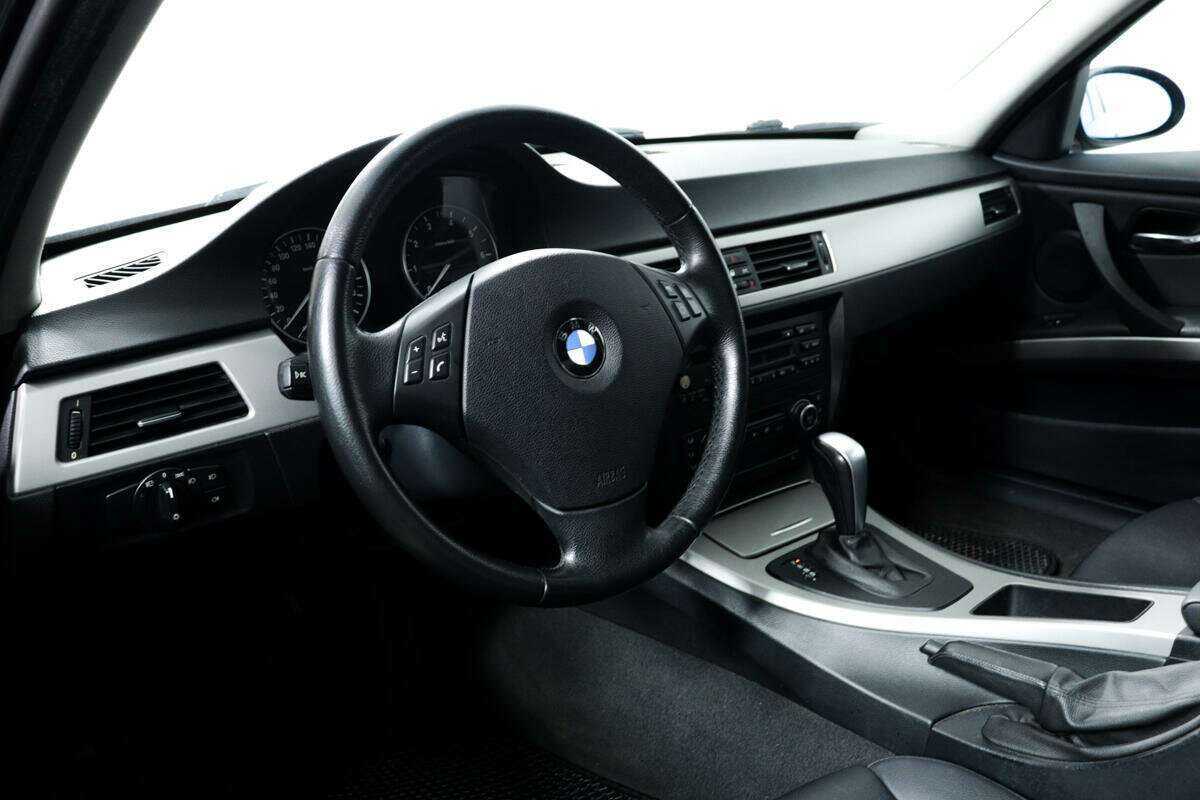BMW 3 серии 320i, 2007 Фото №13