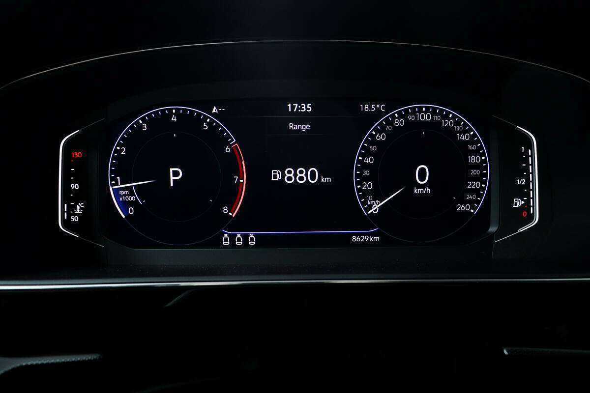 Volkswagen Passat (North America and China), 2023 Фото №10