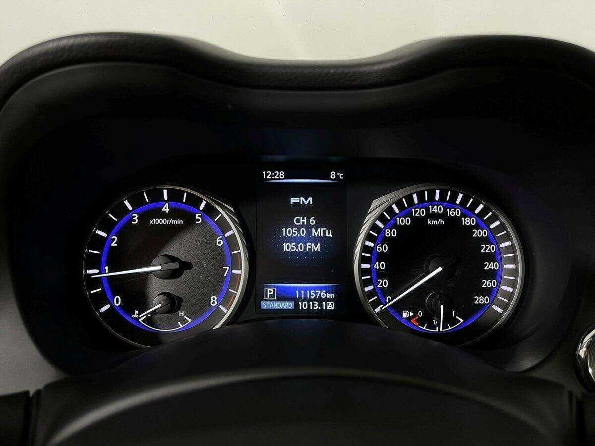 Infiniti Q50, 2015 Фото №9