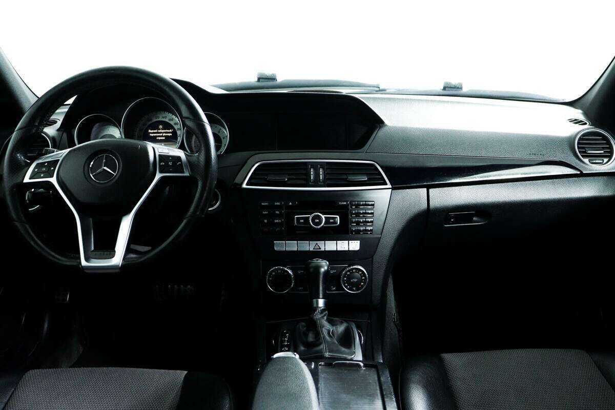 Mercedes-Benz C-Класс 180 BlueEFFICIENCY, 2011 Фото №11