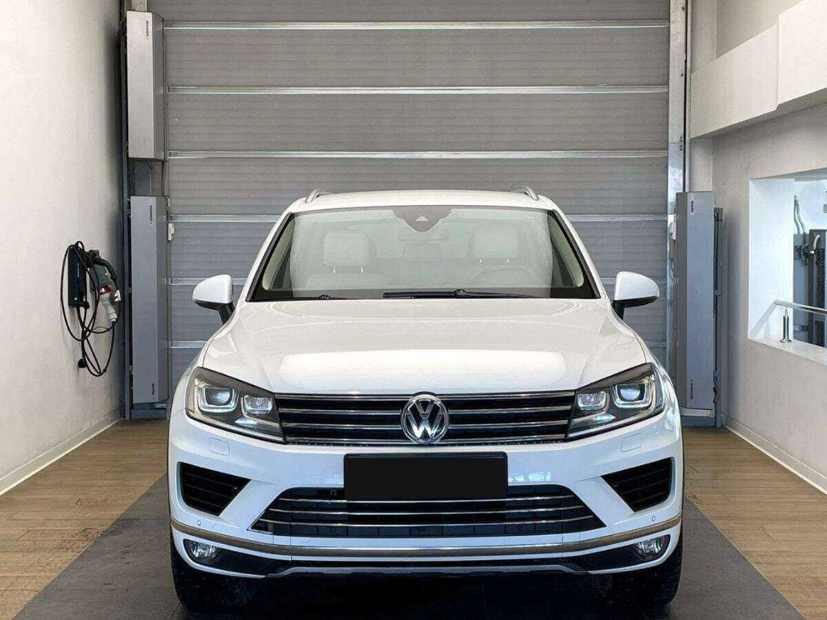 Volkswagen Touareg, 2015 - 98 856 км. | Фото №2