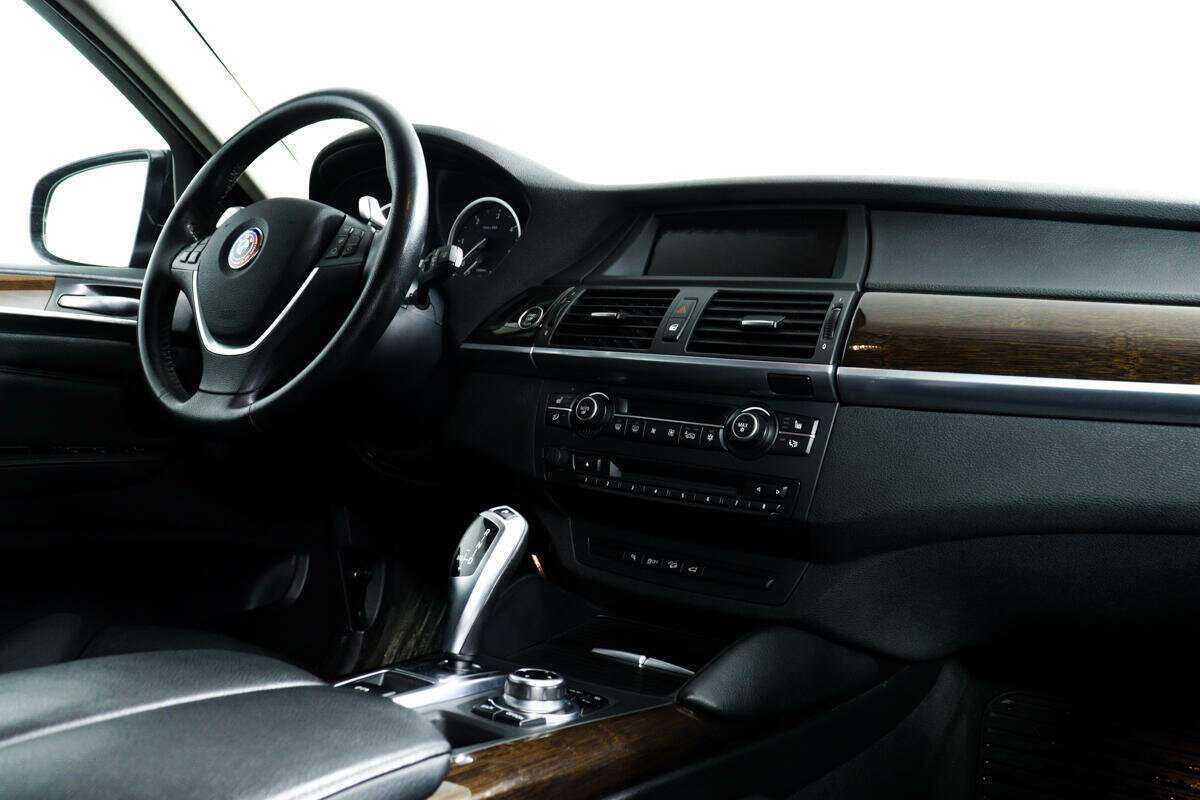BMW X6 40d, 2011 Фото №9