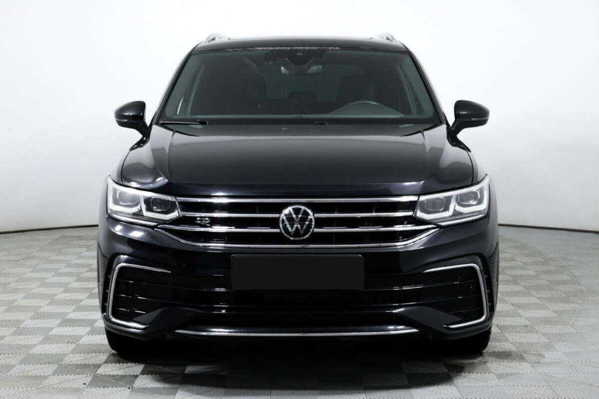 Volkswagen Tiguan, 2021 - 37 827 км. | Фото №2