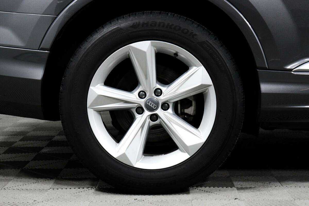 Audi Q7 45 TDI, 2020 Фото №14