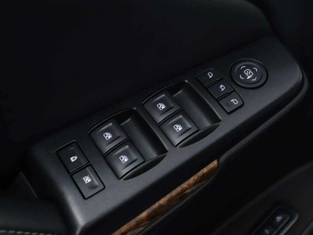 Chevrolet Tahoe, 2016 Фото №18