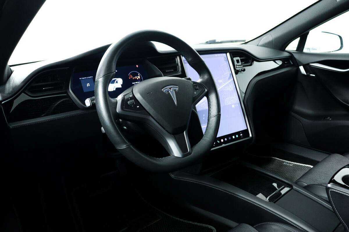 Tesla Model S 75D, 2018 Фото №13