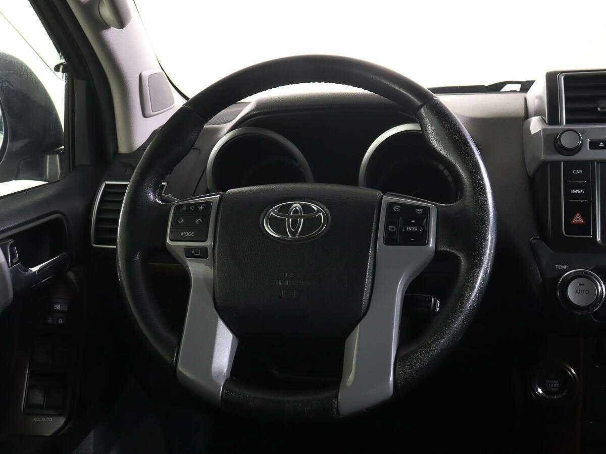 Toyota Land Cruiser Prado, 2015 Фото №14