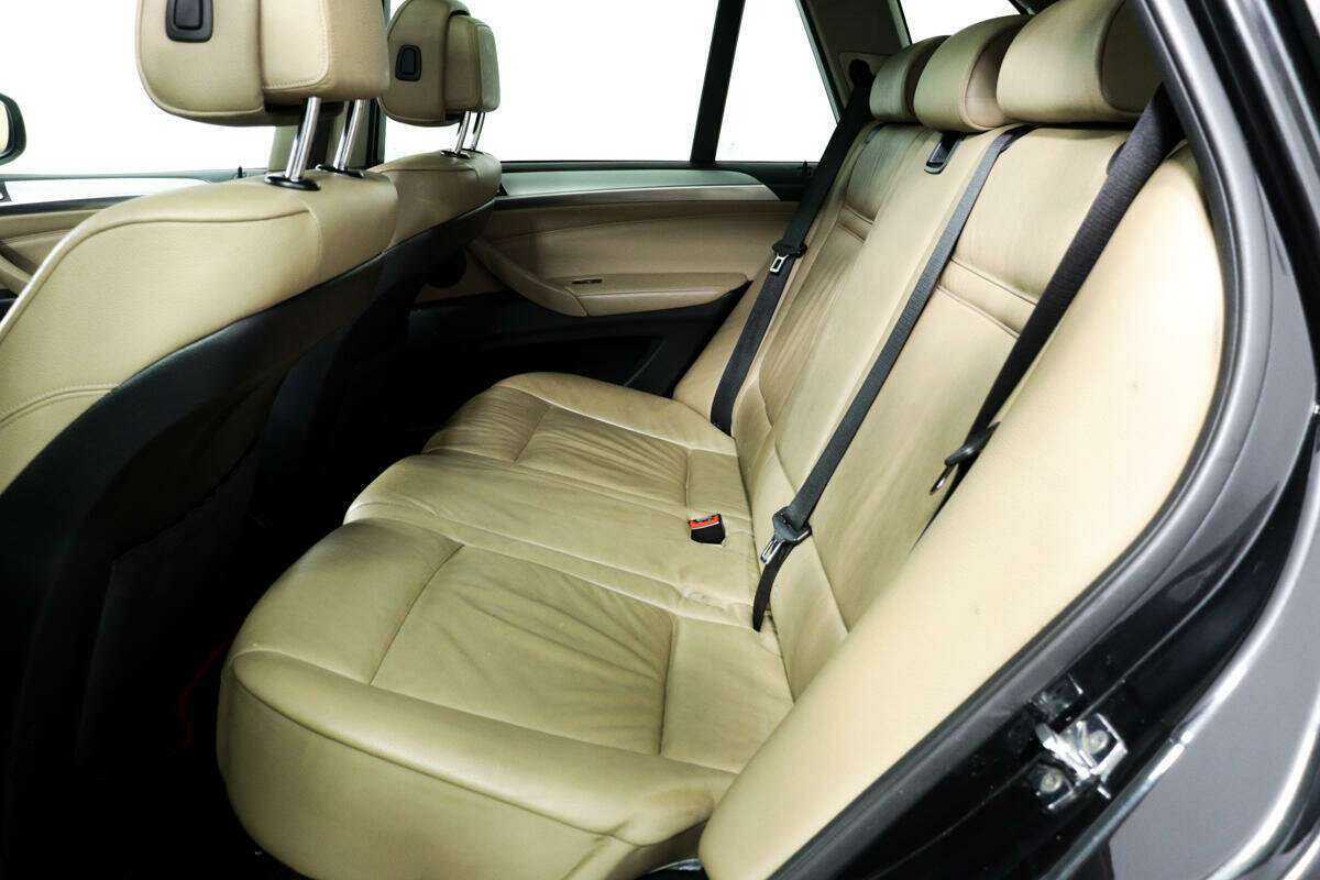 BMW X5 35d, 2009 Фото №12