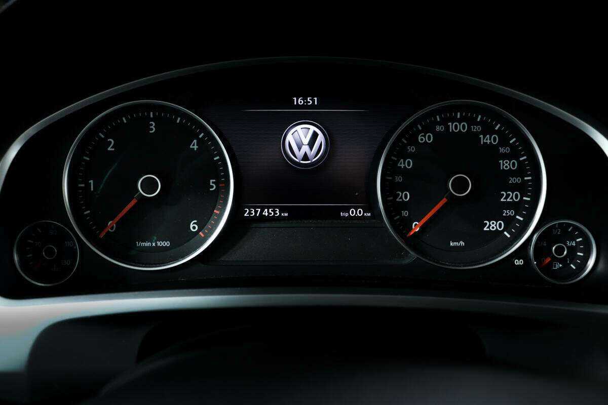 Volkswagen Touareg, 2011 Фото №10