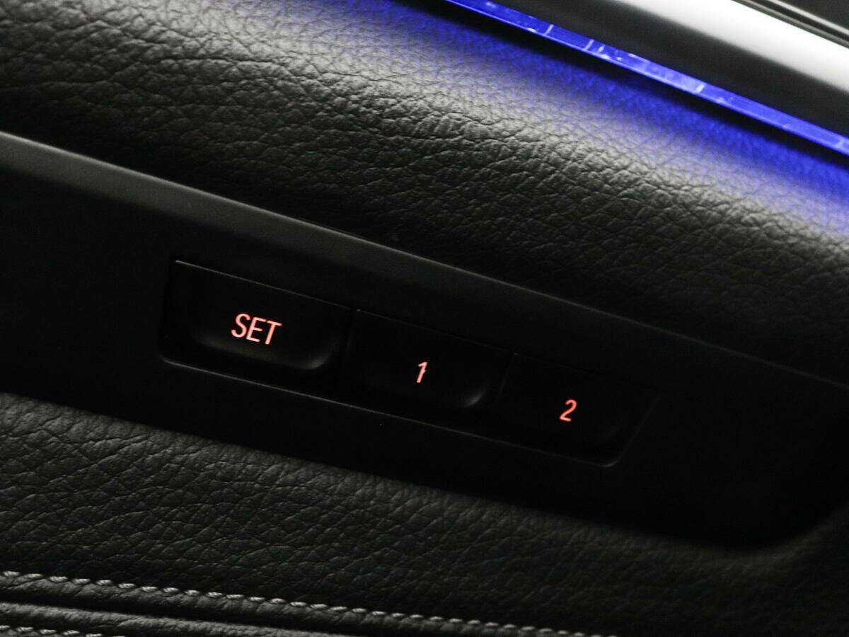 BMW 5 серии 530d xDrive, 2019 Фото №10