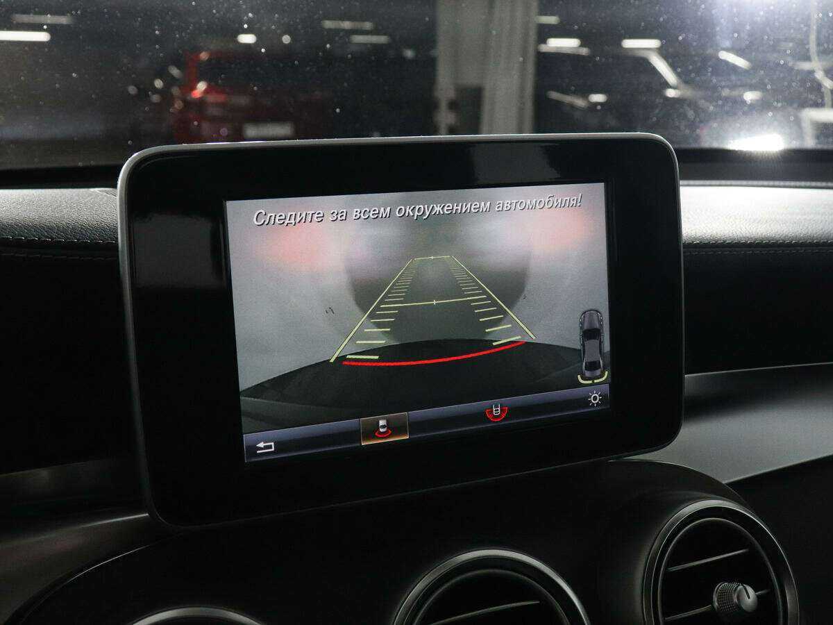 Mercedes-Benz GLC Coupe 300, 2017 Фото №17