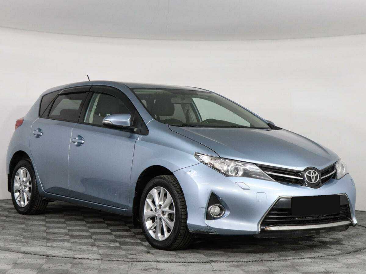 Toyota Auris, 2013 - 132 003 км. | Фото №3