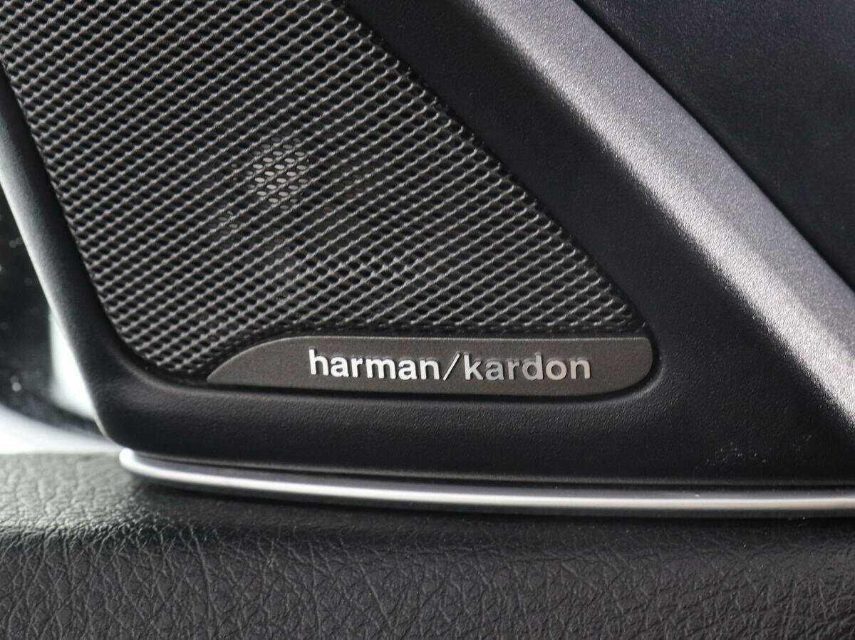 BMW 5 серии 528i xDrive, 2016 Фото №12