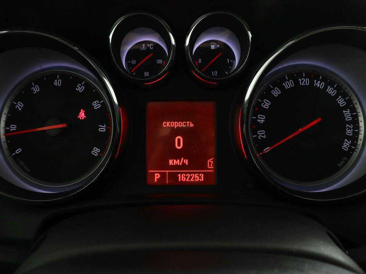 Opel Astra, 2011 - 162 500 км. | Фото №7