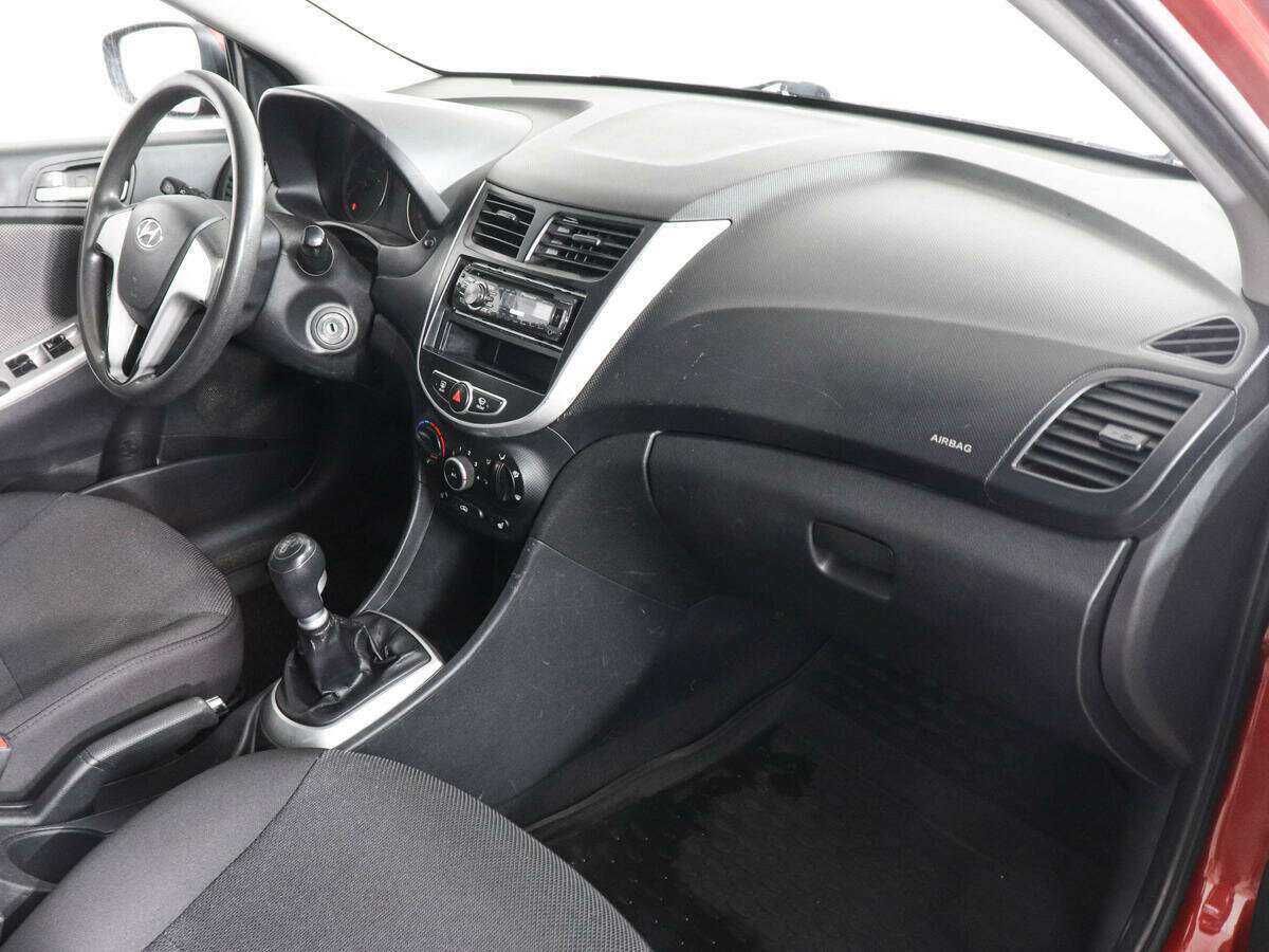 Hyundai Solaris, 2011 - 198 500 км. | Фото №6