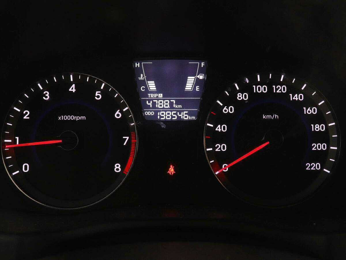 Hyundai Solaris, 2011 - 198 500 км. | Фото №7