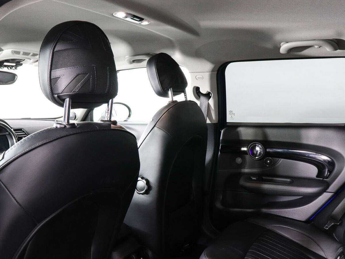 Mini Clubman Cooper S ALL4, 2018 Фото №12