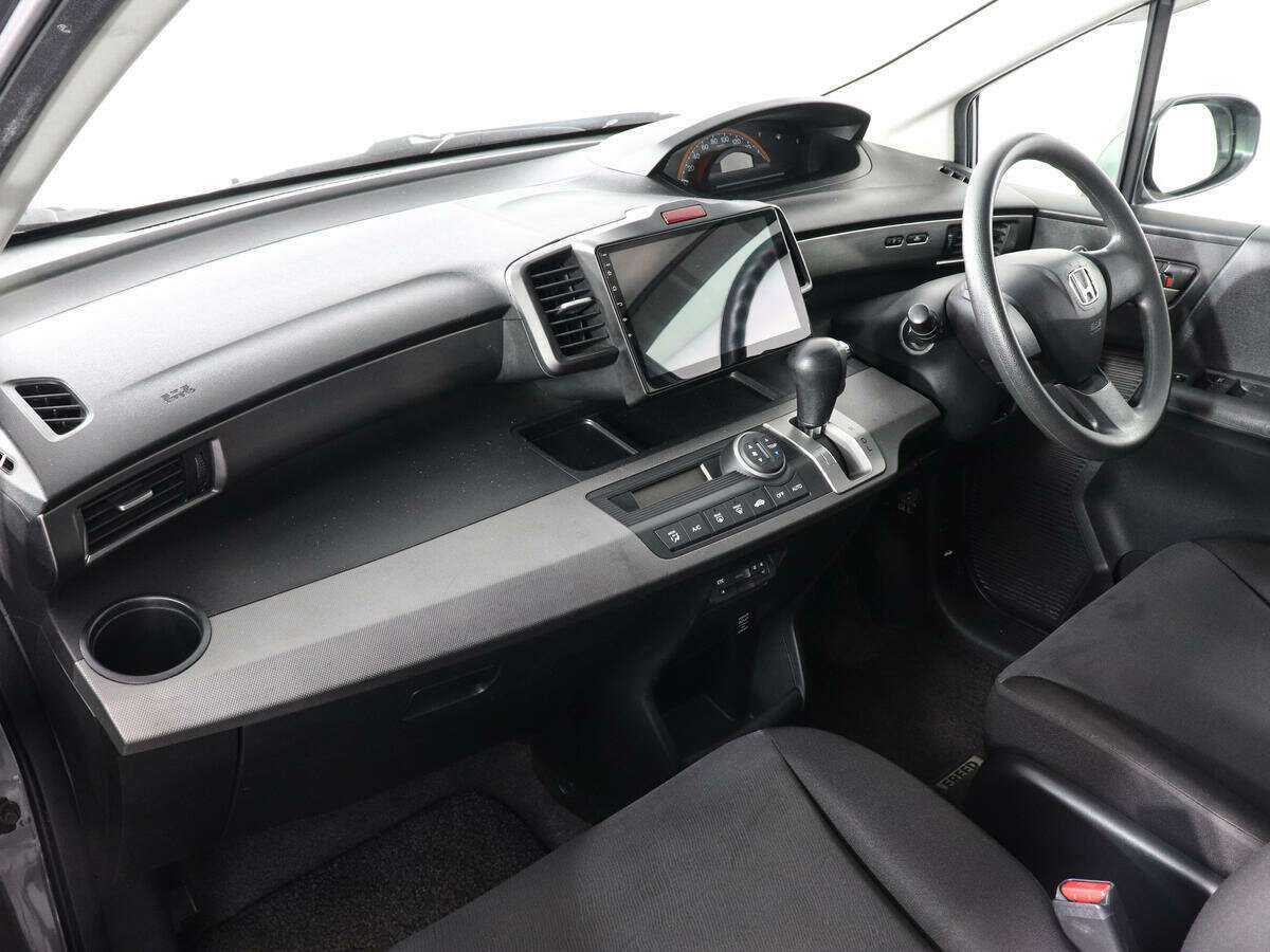 Honda Freed, 2010 Фото №9