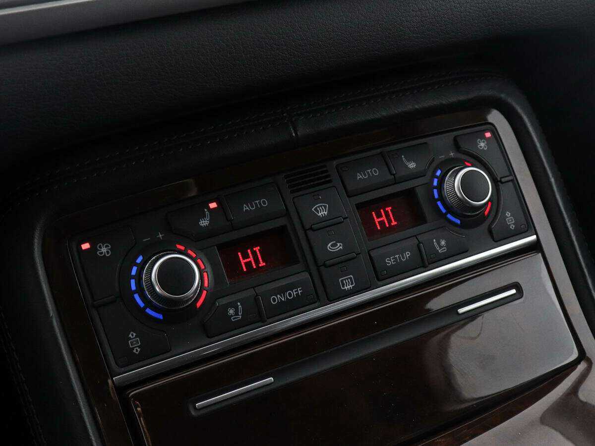 Audi A8, 2007 Фото №14