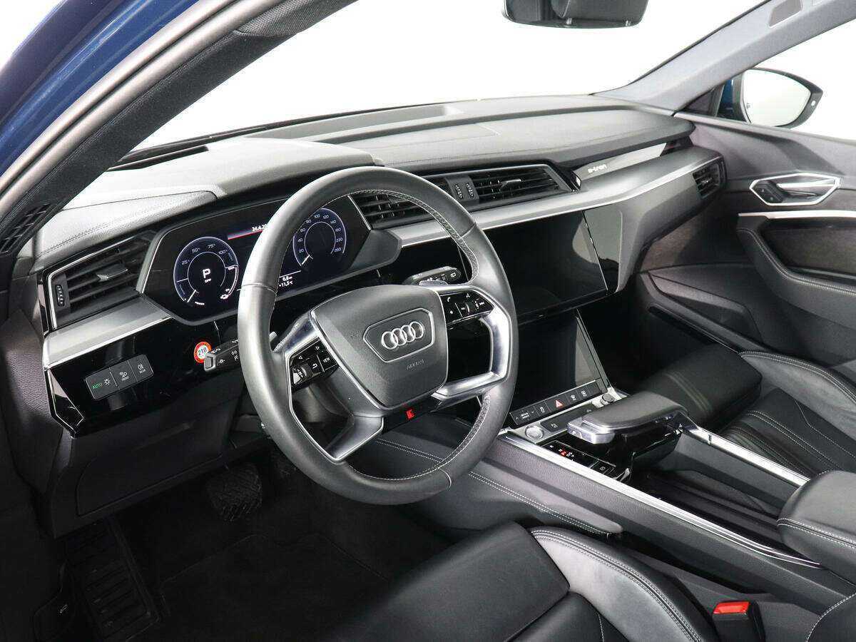 Audi e-tron 55, 2020 Фото №9