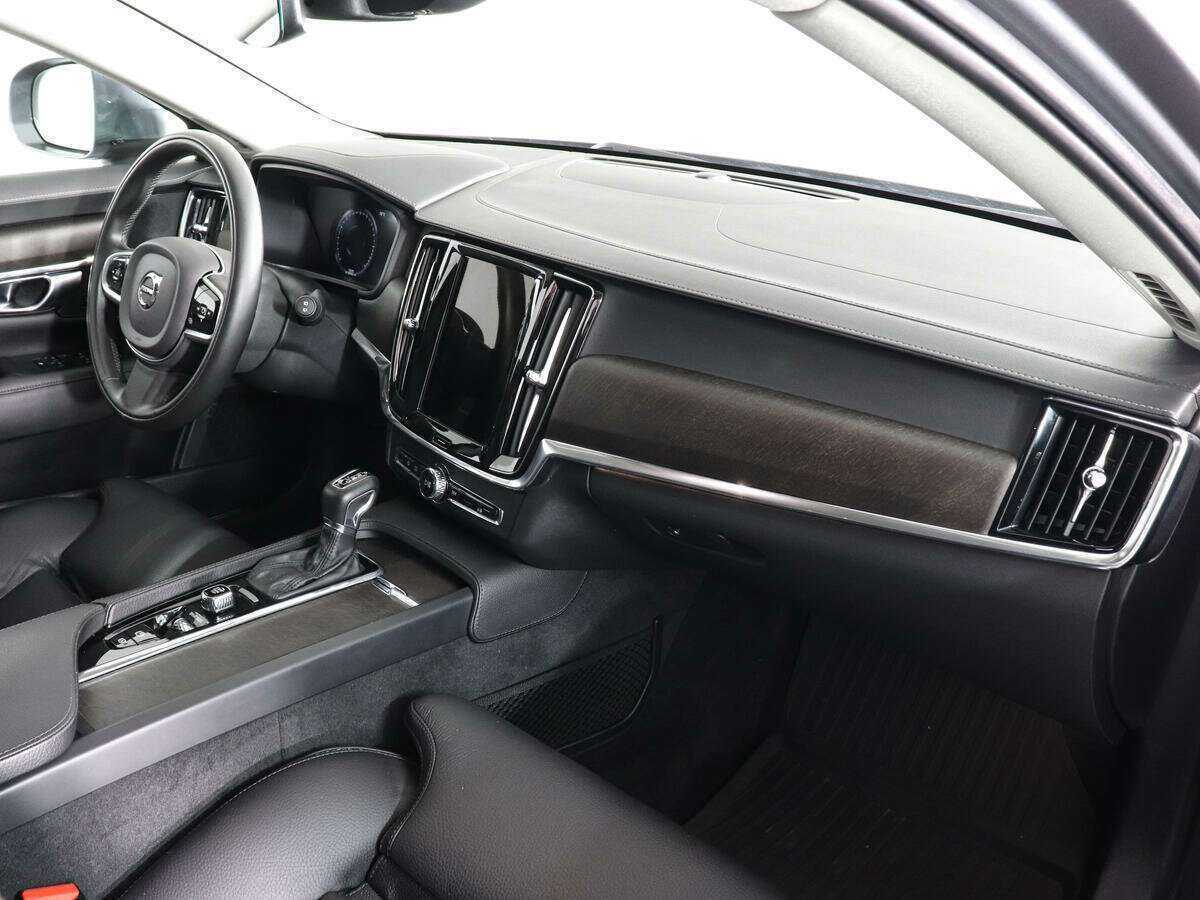 Volvo V90 Cross Country, 2019 Фото №9