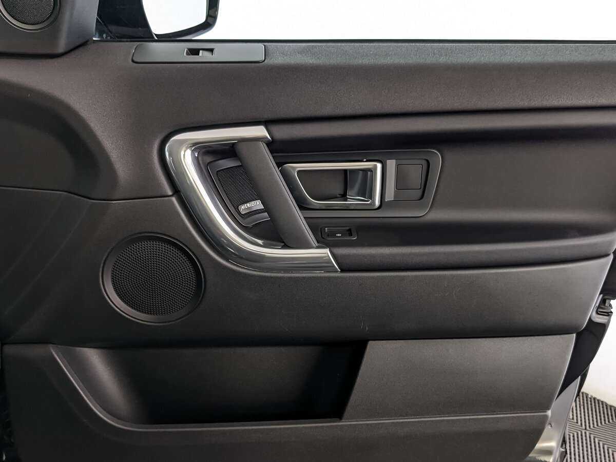 Land Rover Discovery Sport, 2018 Фото №25